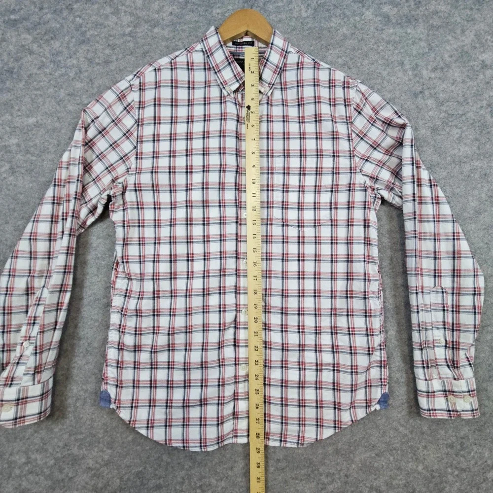 Banana Republic this white